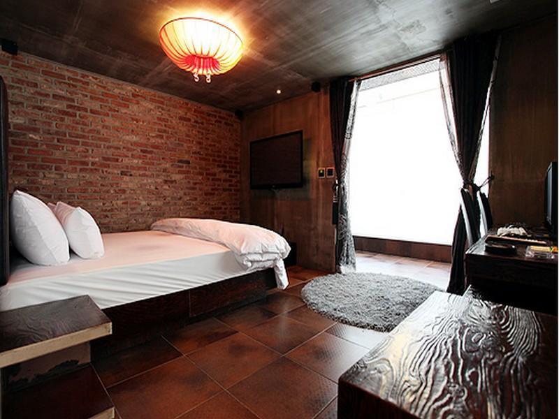 Baron De Paris Motel Seoul Bagian luar foto